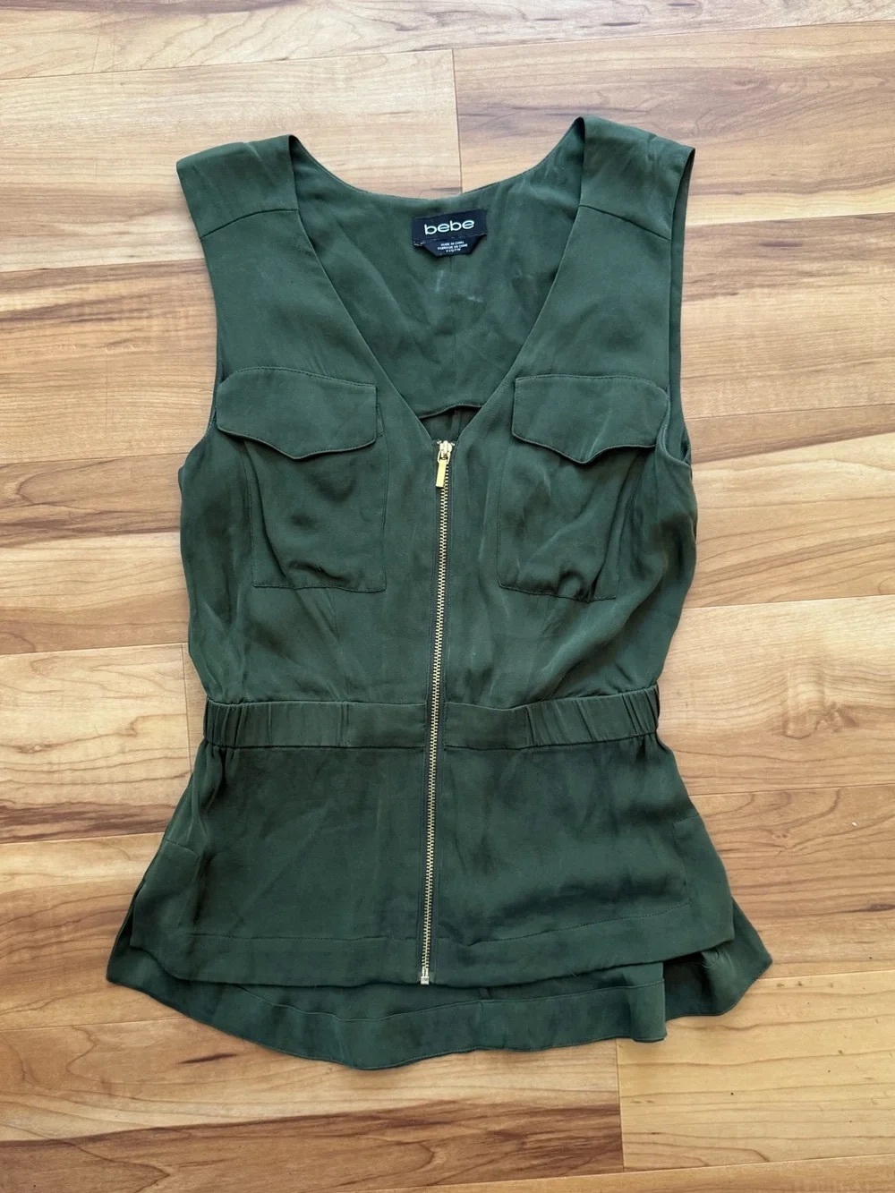 bebe dark olive top with front zip